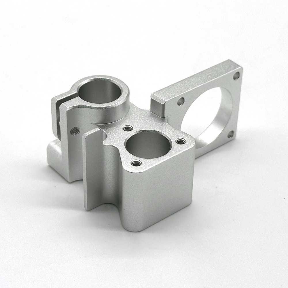 精密零件加工廠家的共同特點(diǎn)